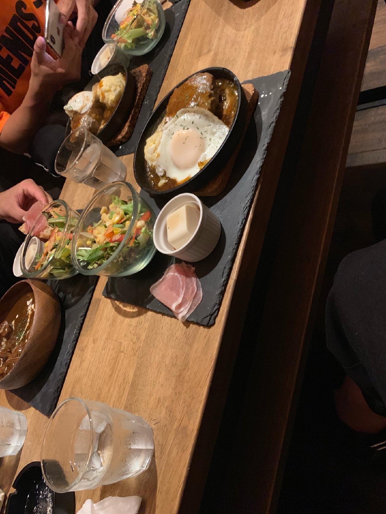 肉バル Hang Out