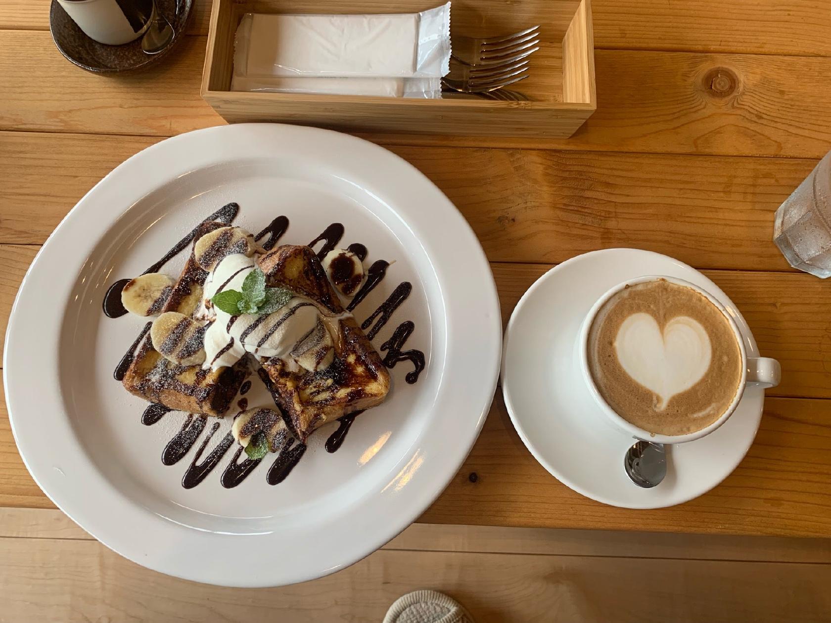 halo cafe