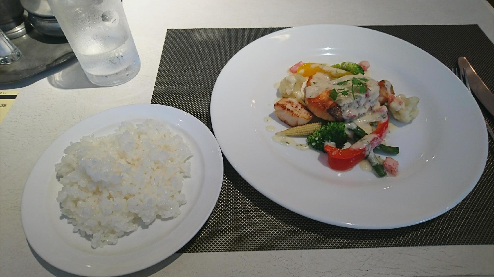 カフェレストラン セゾン
