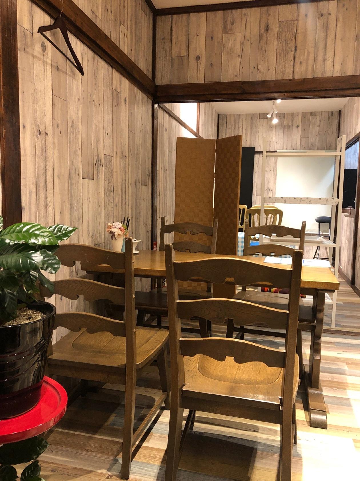 目黒グリーン珈琲焙煎所 / Myconos Coffee