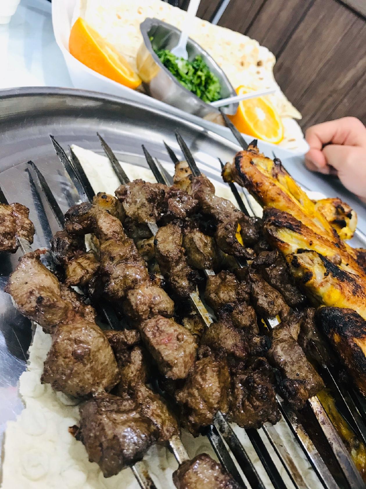 Pedar Jepeto Jigaraki جگر، دیزی و املت پدر ژپتو