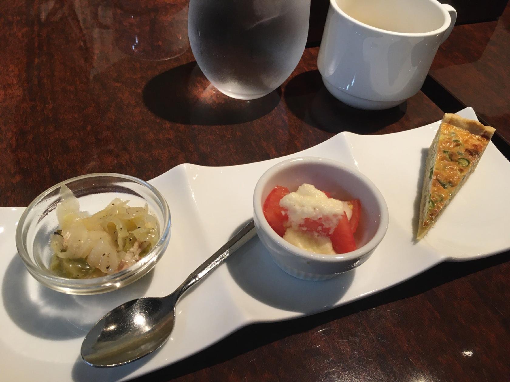 Bistro ROOTS 根