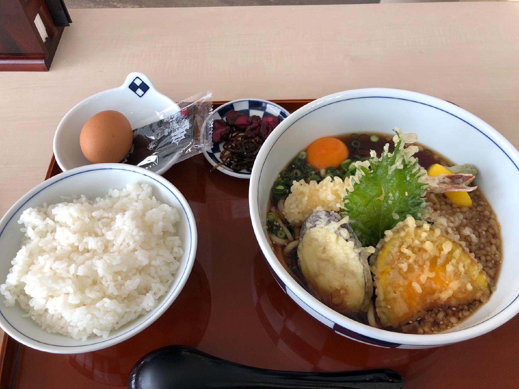 とろうどん・ころめし専門店 いなみころ