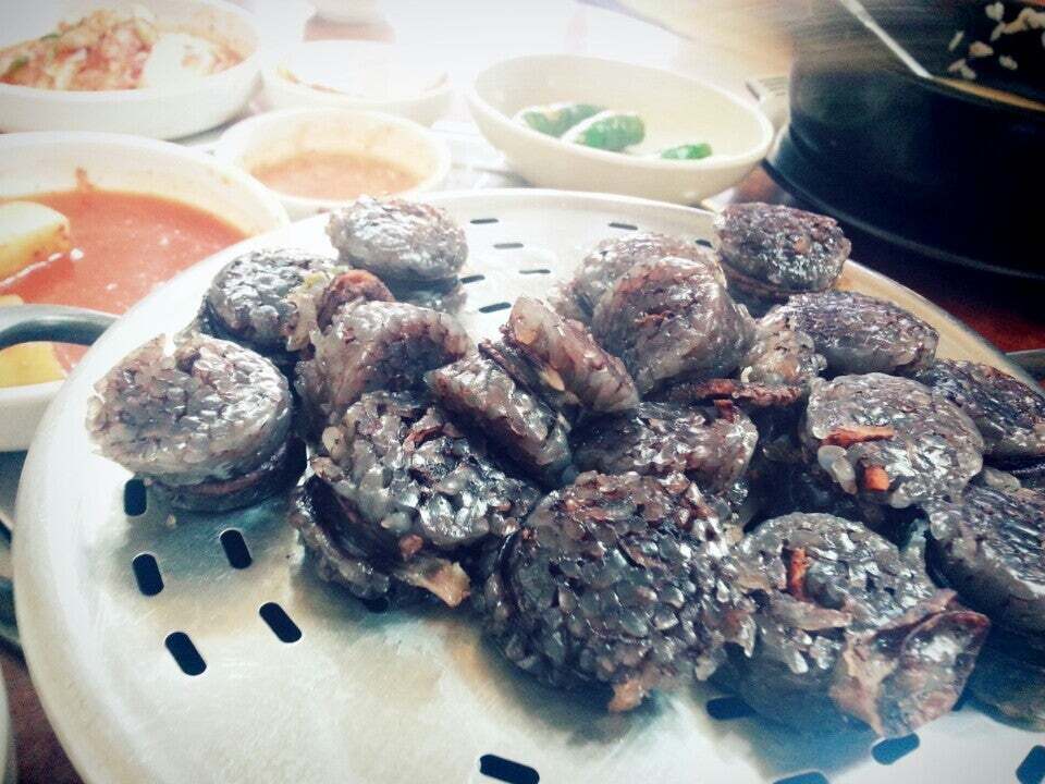 옛날토종순대국