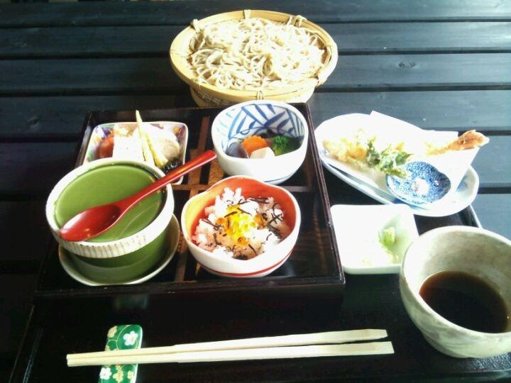 野の庵