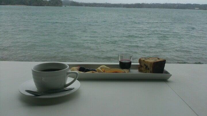 NEL BEACH Cafe