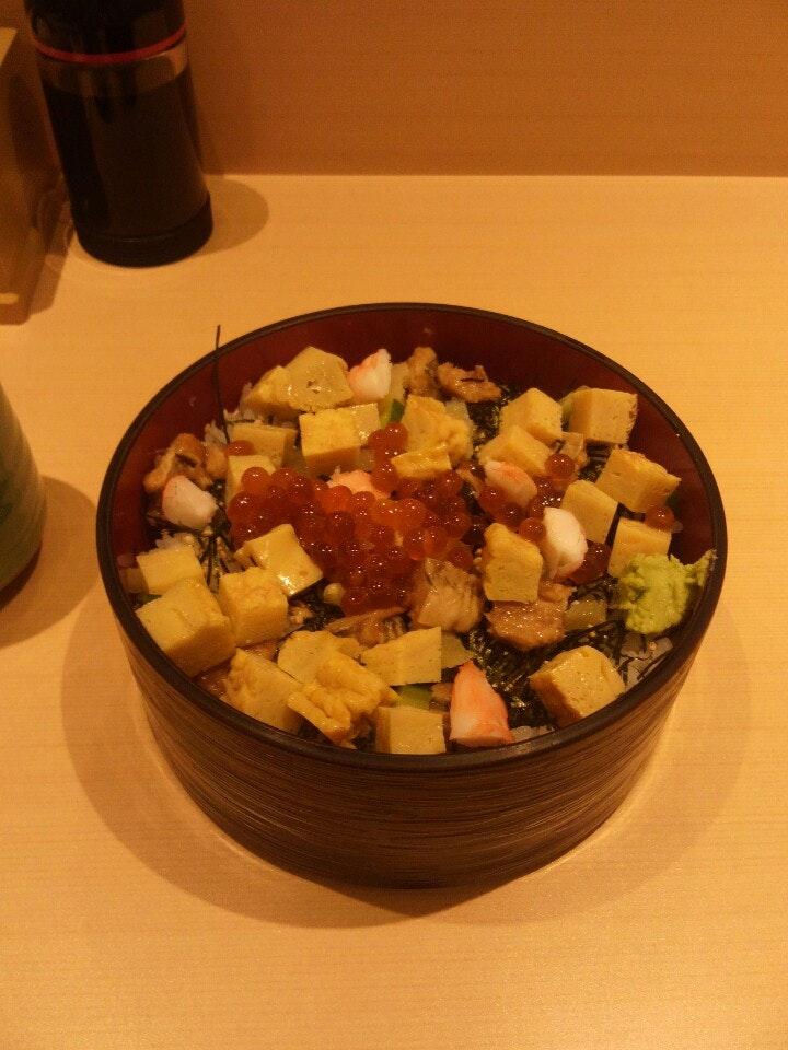 鮨丼 志道
