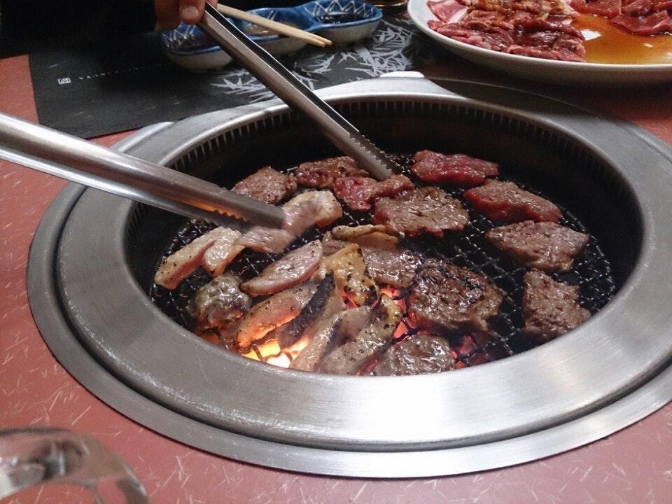 炭火焼かくや