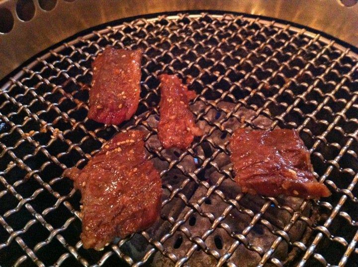 真心焼肉 芽茂里