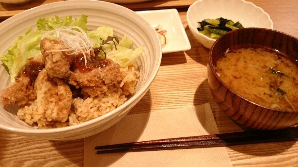 オーガニック ベジ・カフェ＆ダイニング あしたや