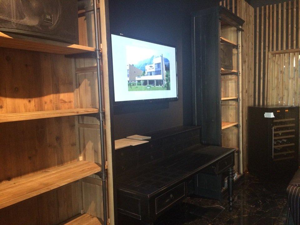 ASIAN CLUB ROOM