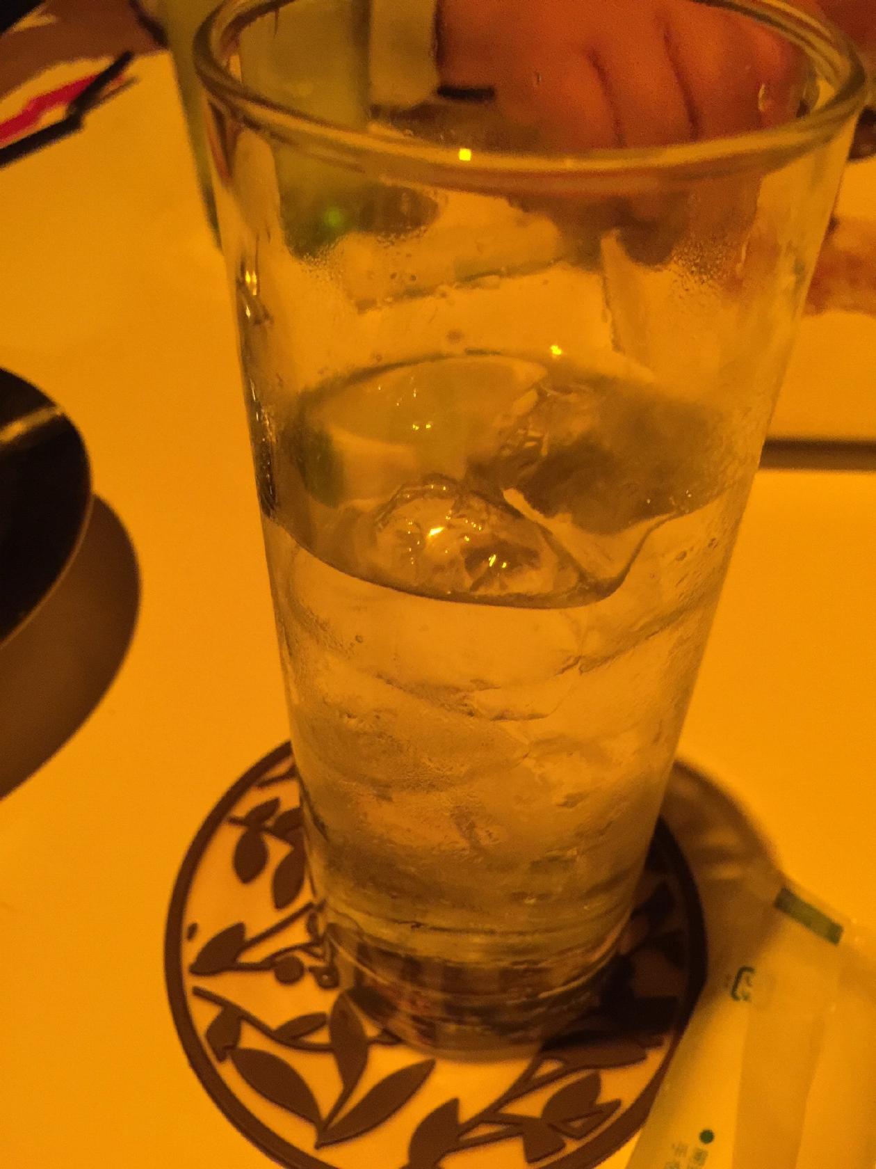 名前の無いBar
