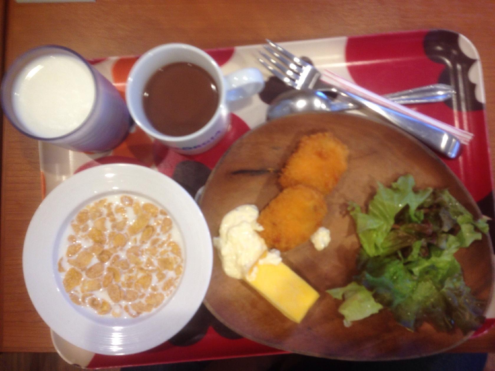 鉄板ステーキ トリトン