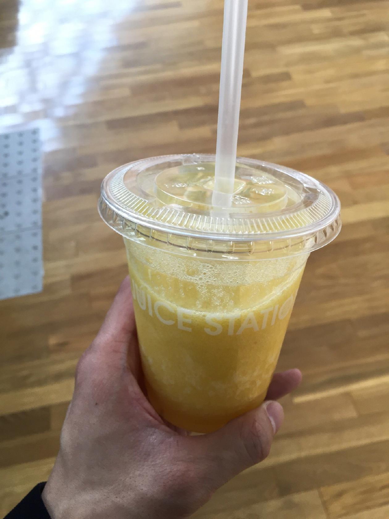 JUICE STATION