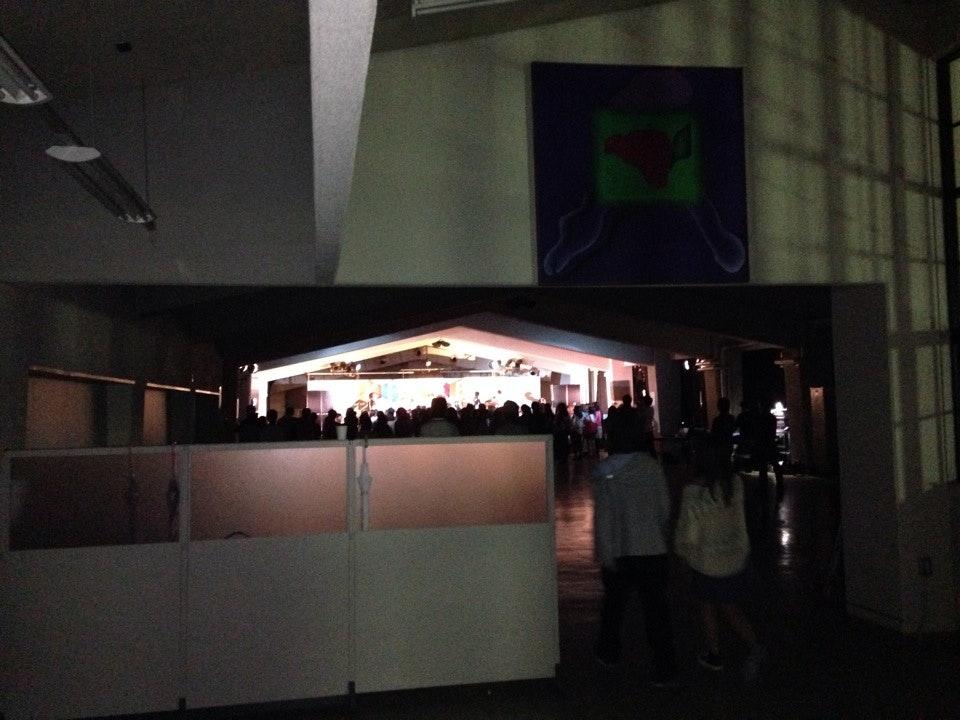 神戸薬科大学 食堂