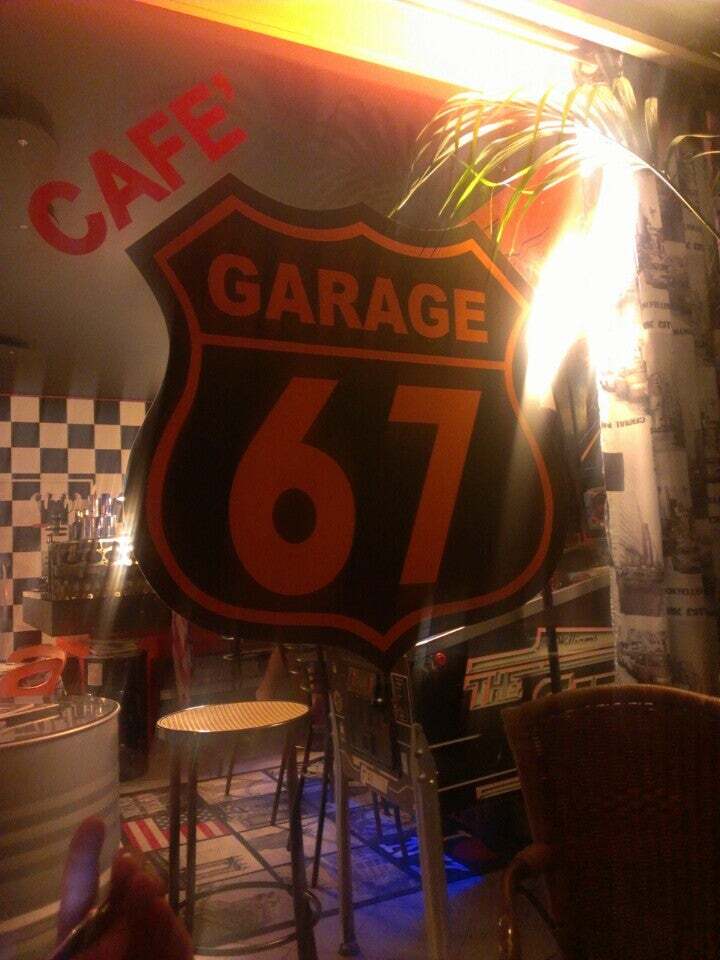 Café Garage 67
