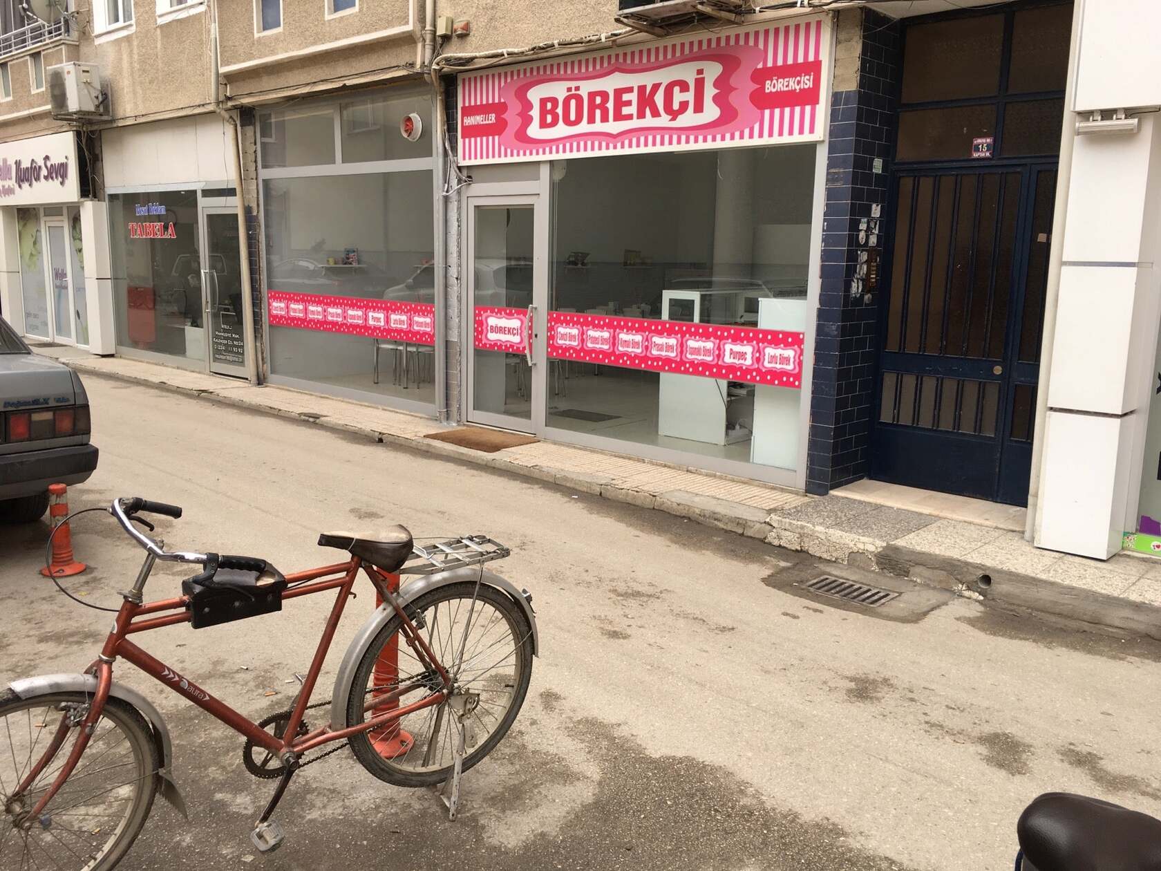 Hanımeller Börekçi