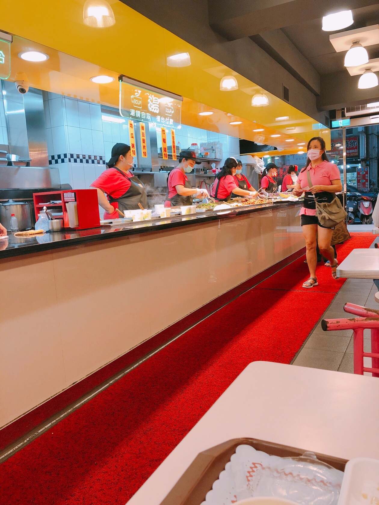 意文自助餐
