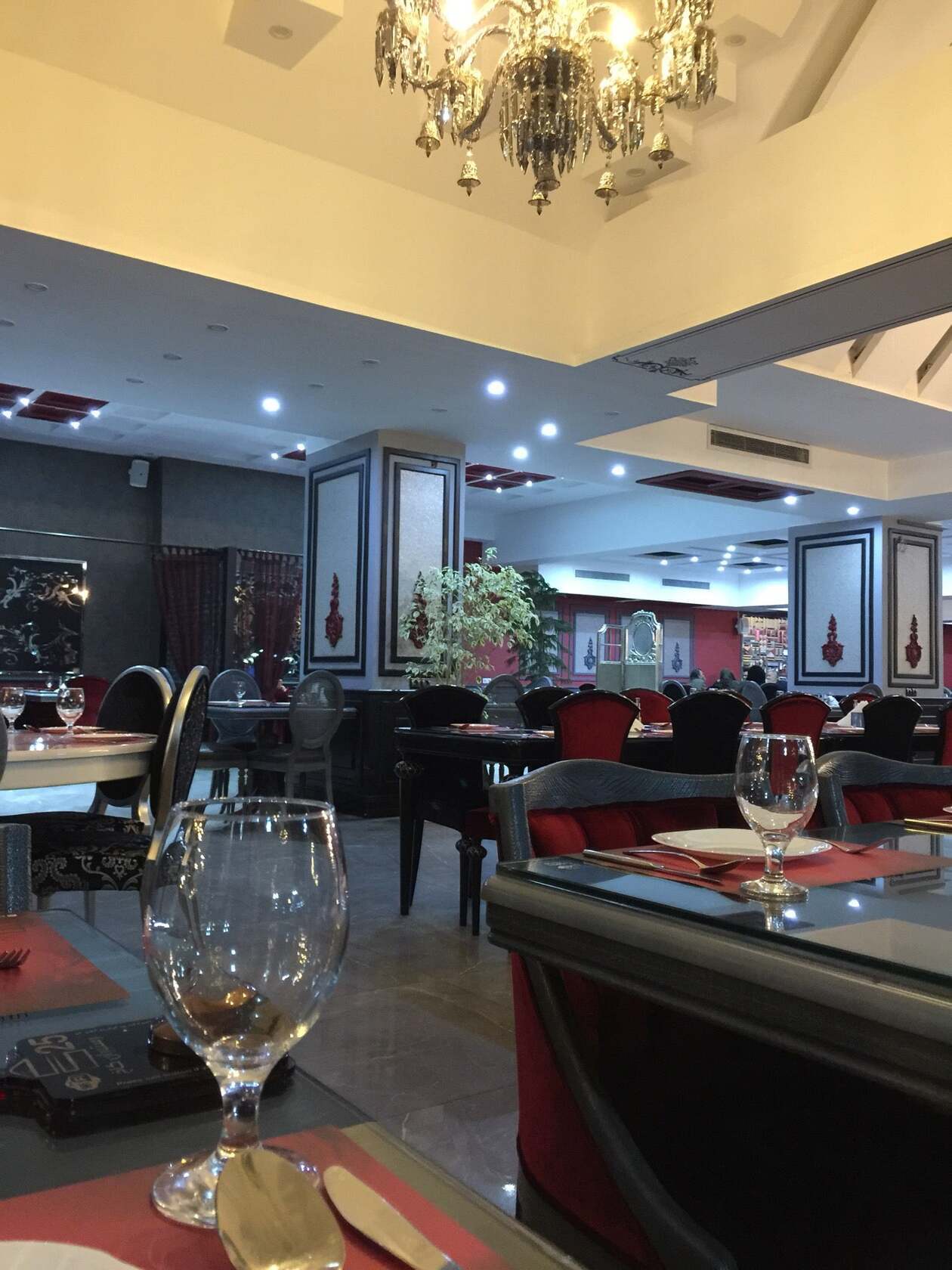 رستوران كاخ - Kakh Restaurant