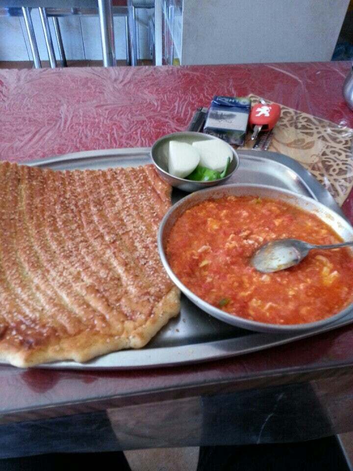 املت بهمن