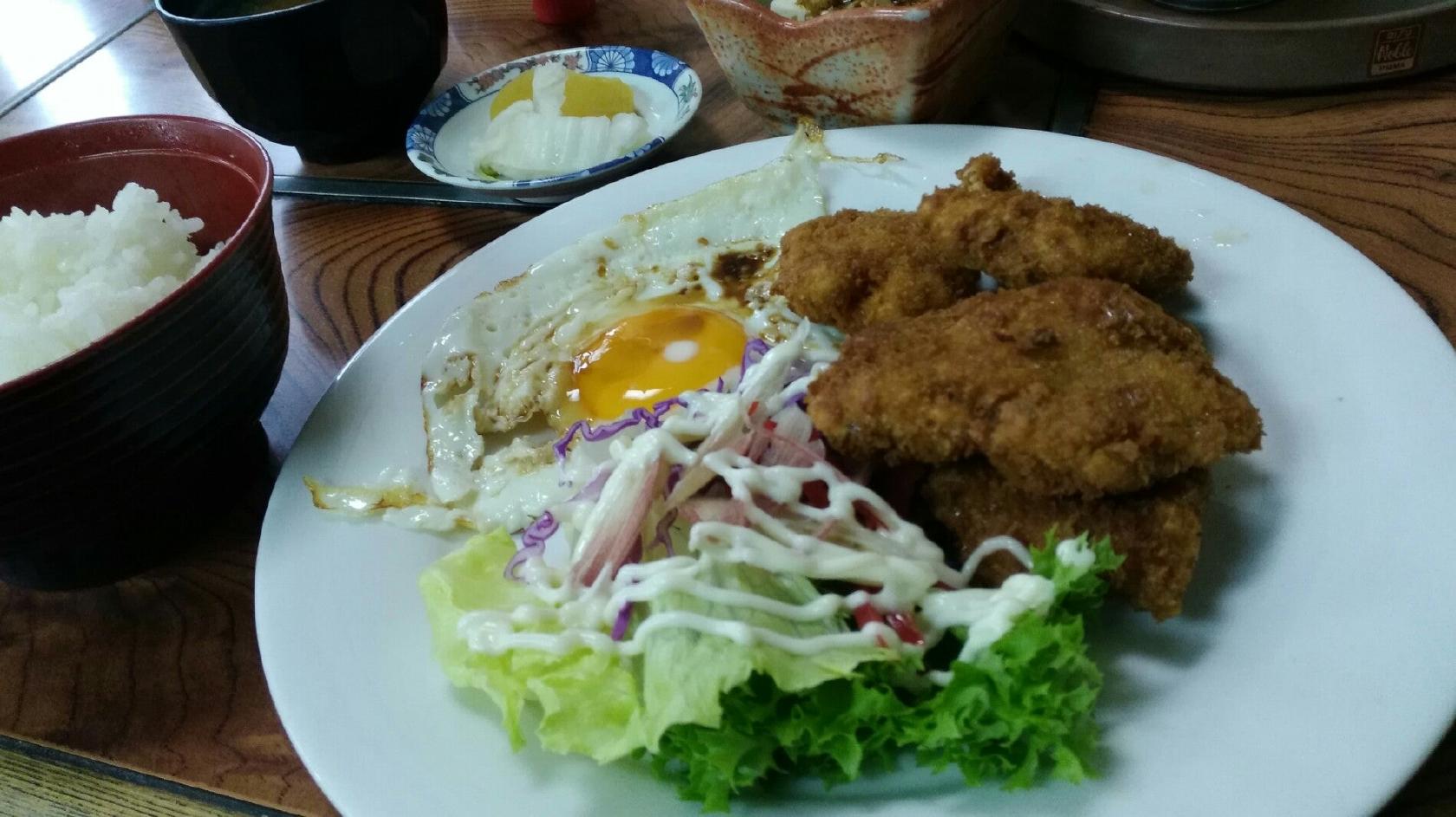 やたがらす 鴻池店