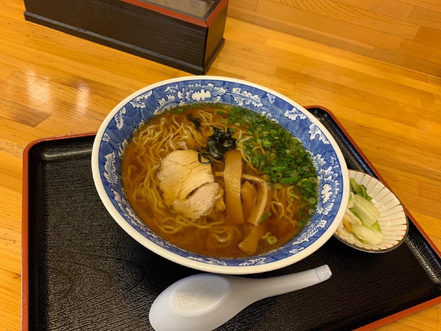 入〆そばや 公園店