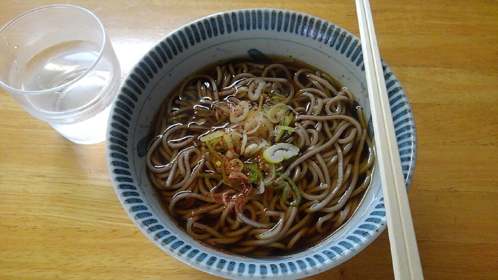 そば八