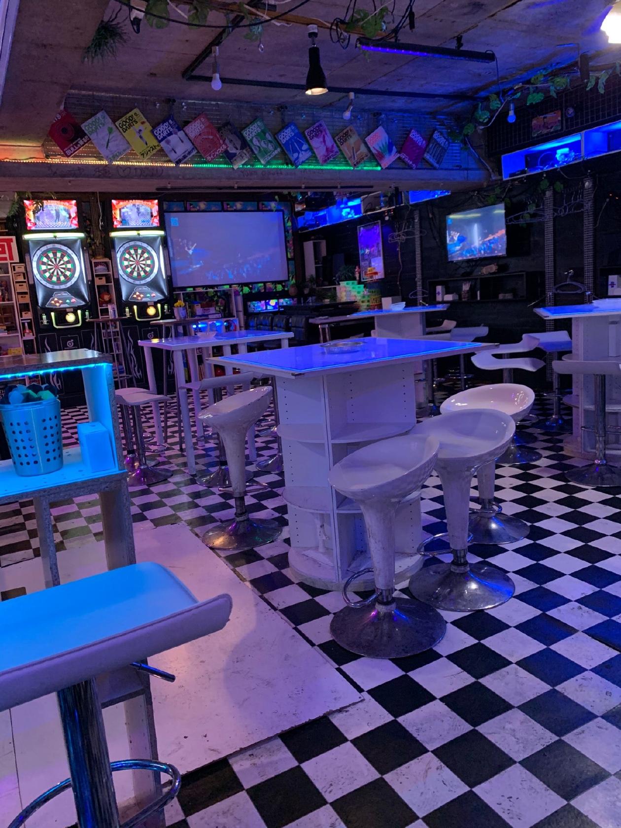 Cafe&pool bar 14-1