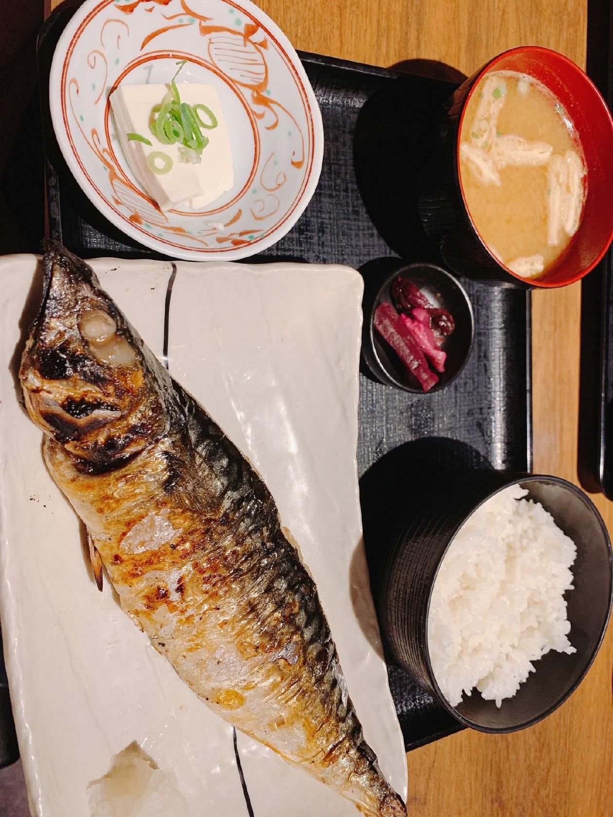炭火焼と旬鮮料理の店 炭右衛門