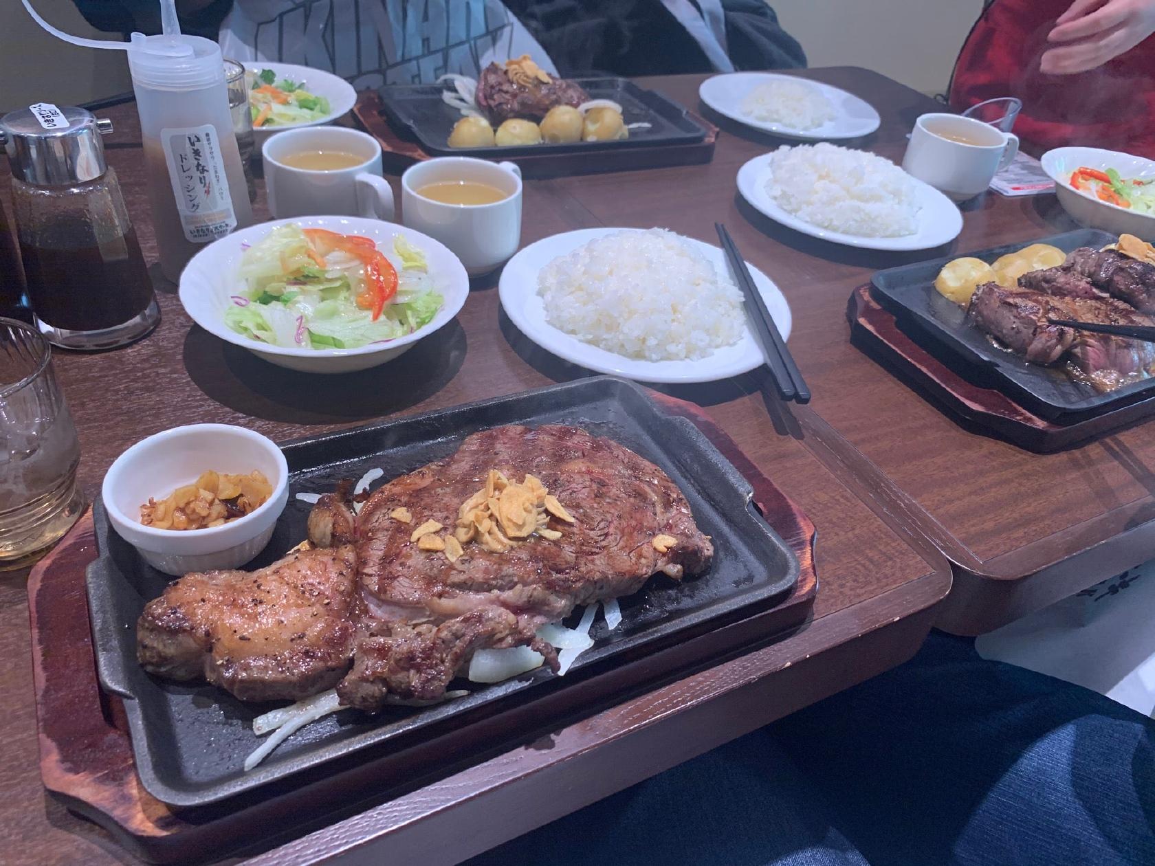 いきなりステーキ花田店