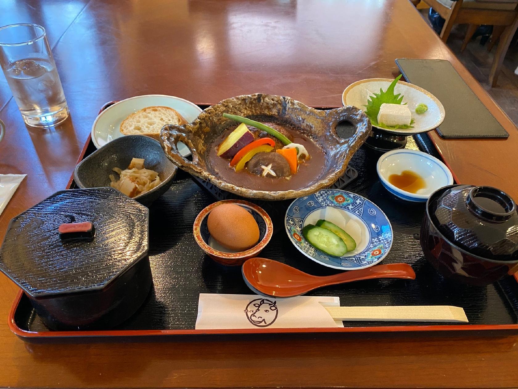 那須バーグ　吉兵衛