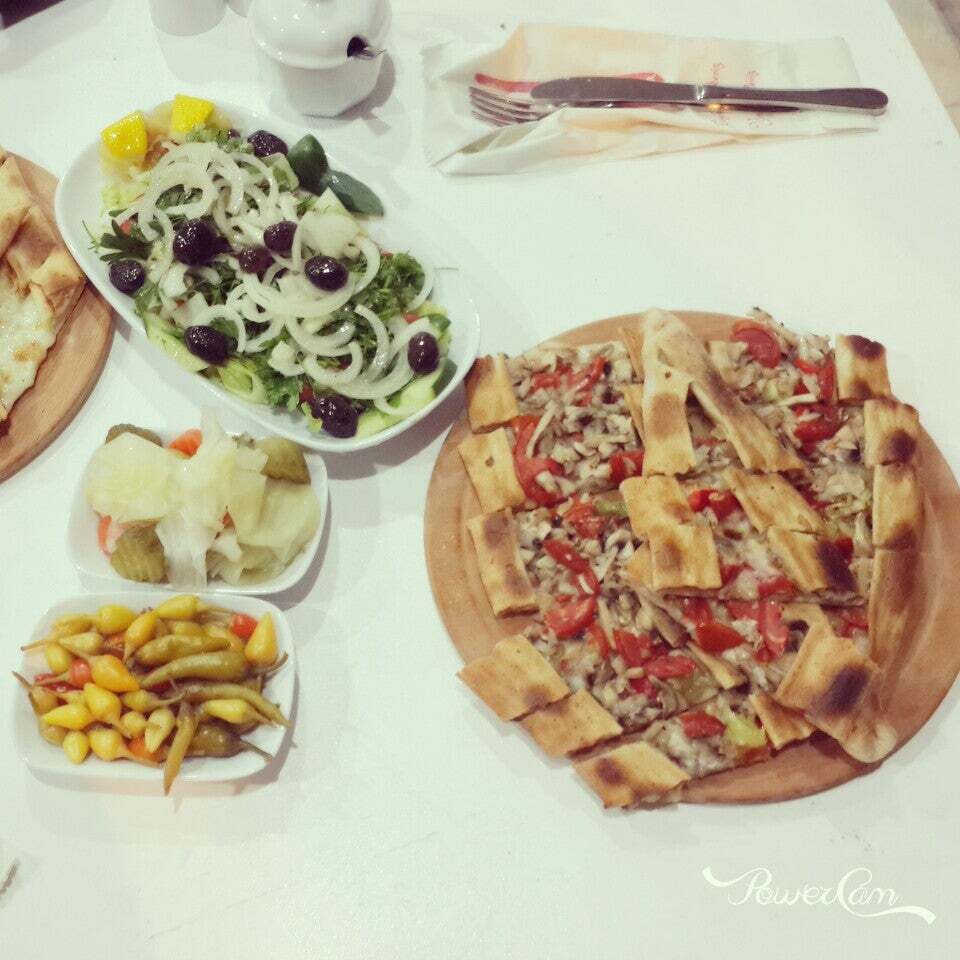 Pide Miss