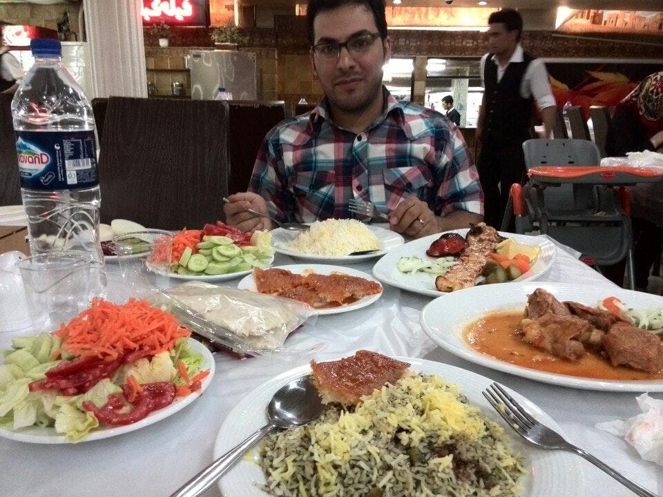 Arash Restaurant رستوران آرش