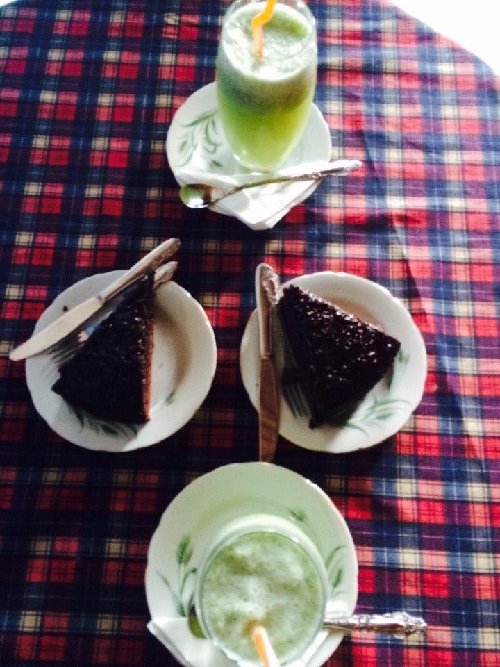 Rasht Cafe کافه رشت