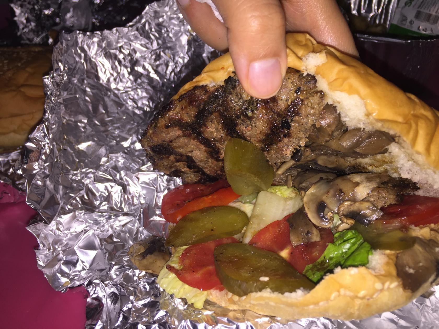 برگر خونه Burgerkhooneh