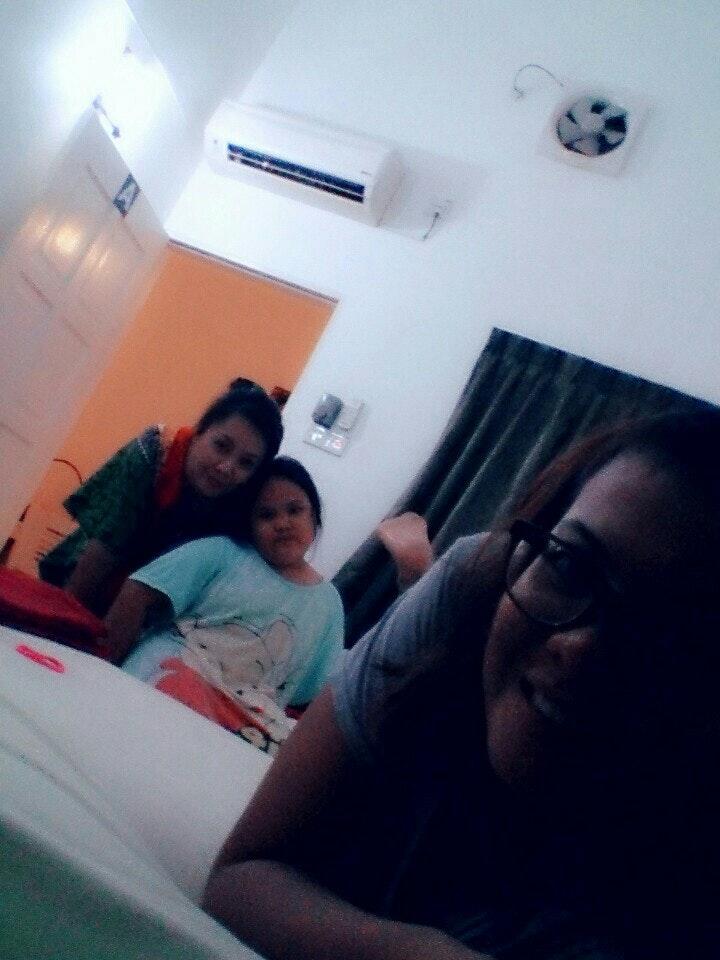 Kharina Cafe