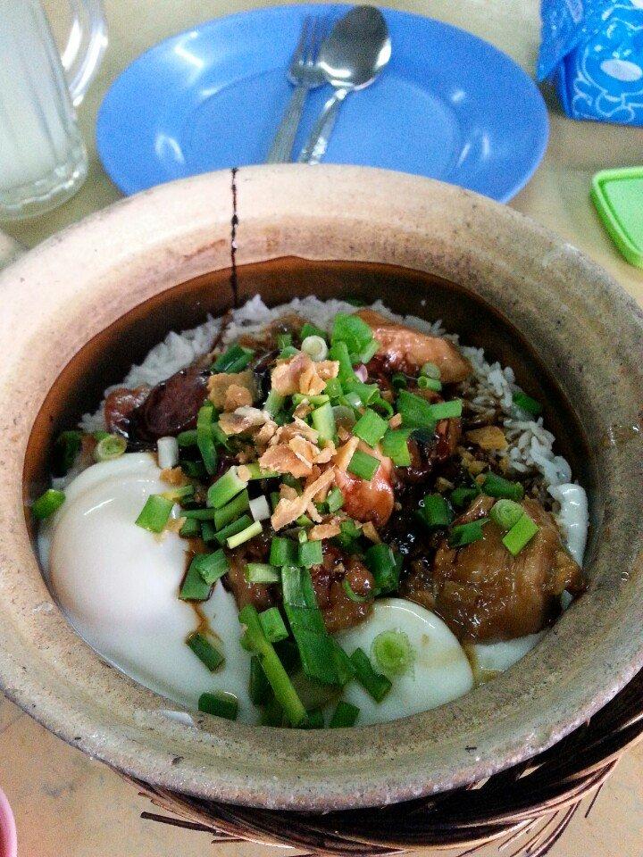 金寶正宗瓦煲雞飯