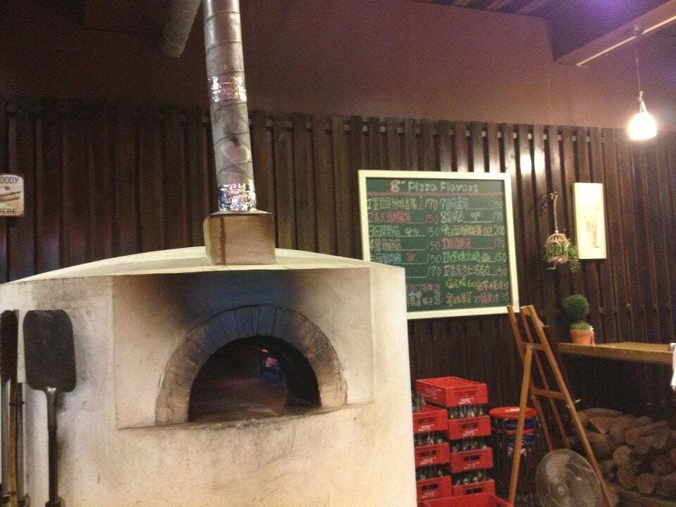 bravo wood fired pizza