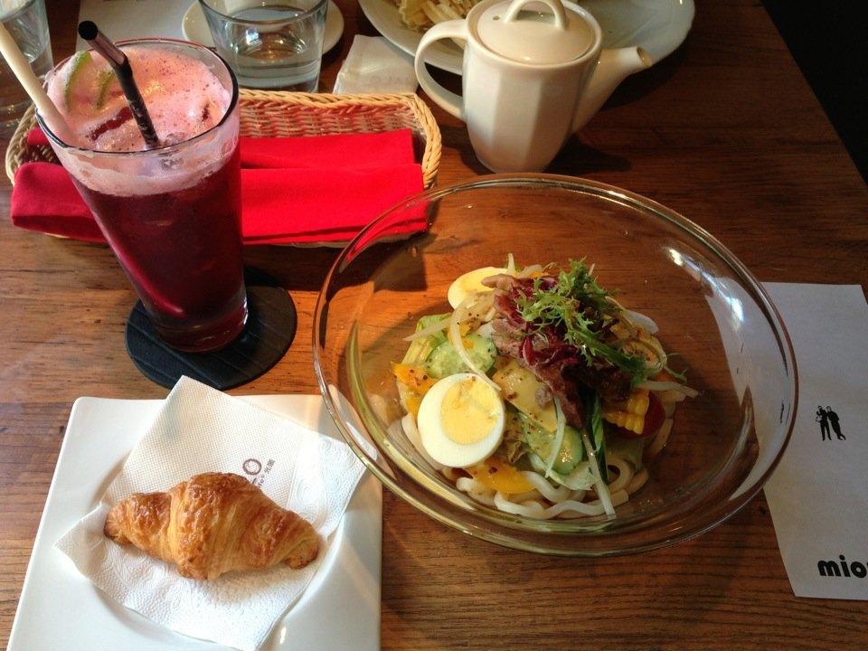 Halo 光圈 Mio Cafe and Life.