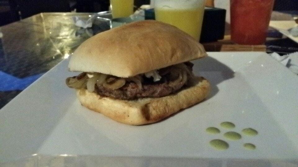 Hena Sandwich Bar