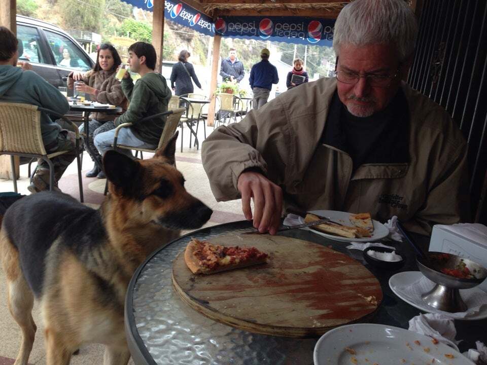 El Mordisco Restaurant