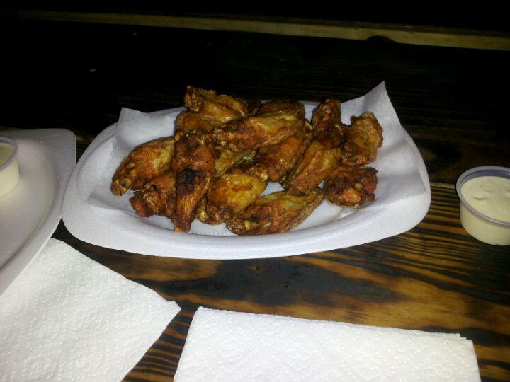 Putys Tropical Bar & Grill