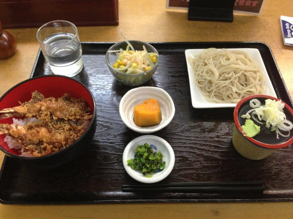 きねや
