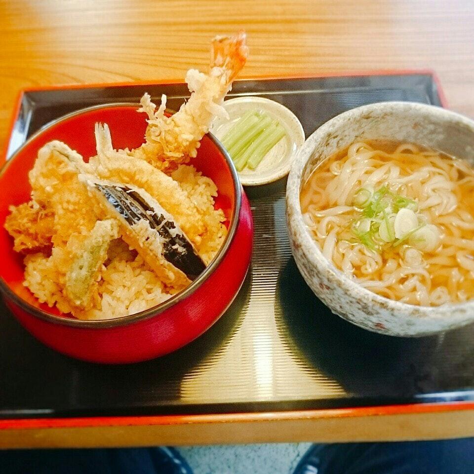 東京亭