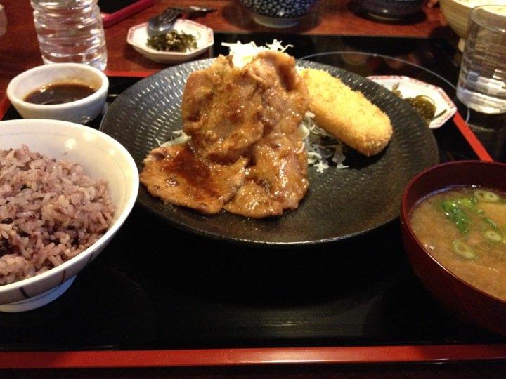 黒豚庵