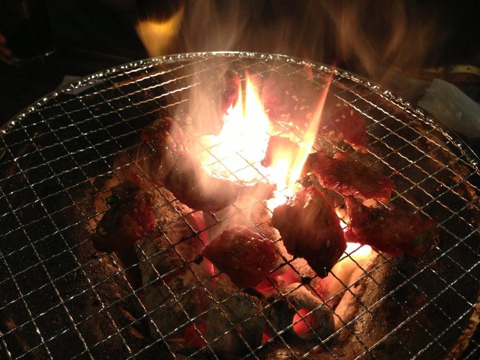 炭火焼肉うまからや