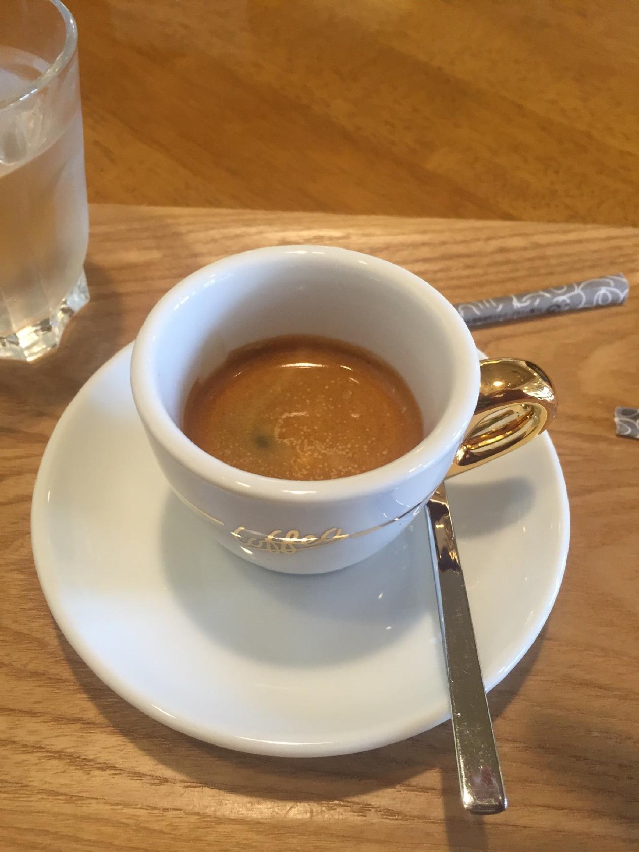 カフェピアーチェ