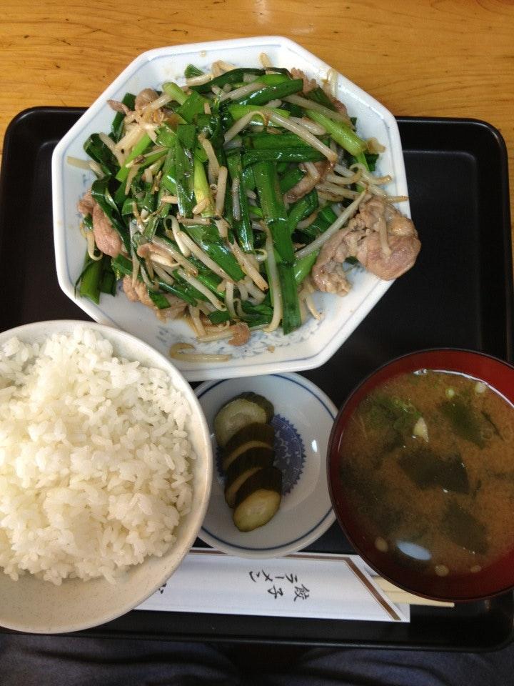 餃子舗 成喜 ナルキ