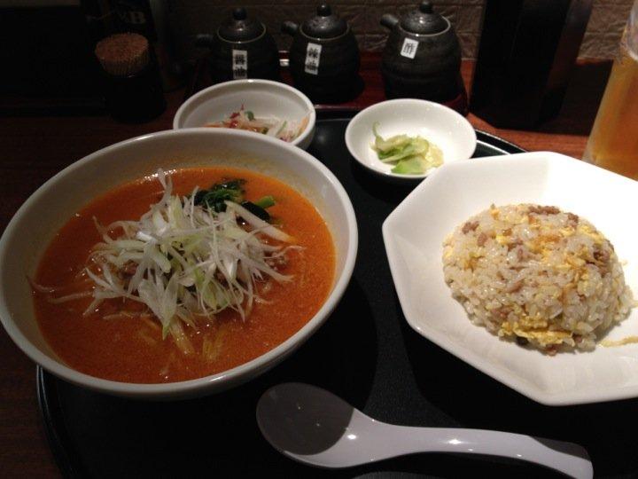 李記担担麺食堂澄川店