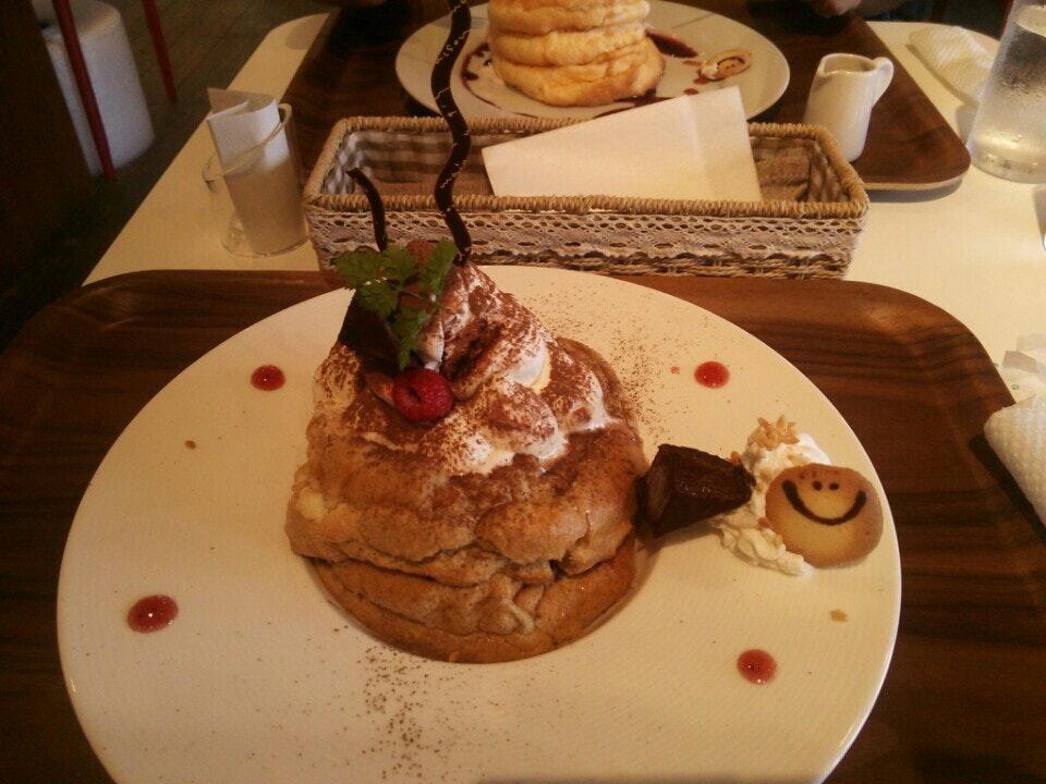 たまご家 ひよこカフェ本店